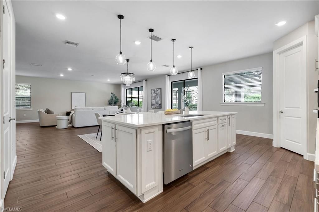 Interior, Kitchen, Living room, Pendant Lights, Recessed Lighting, Stainless Steel Appliances, Wood Texture Flooring