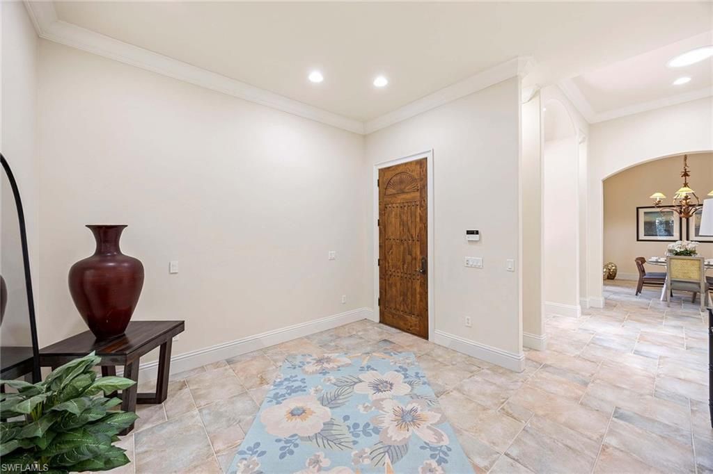 Chandelier, Dining room, Interior, Recessed Lighting