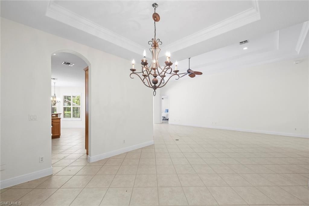 Chandelier, Empty room, Interior, Recessed Lighting