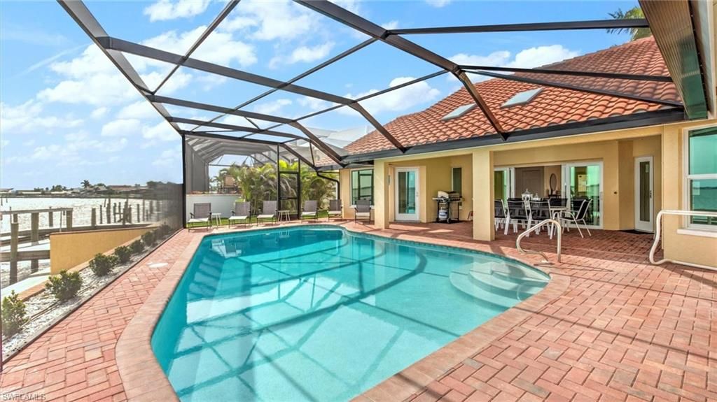 Glass Ceilings, Interior, Pool, Sun Room, Water