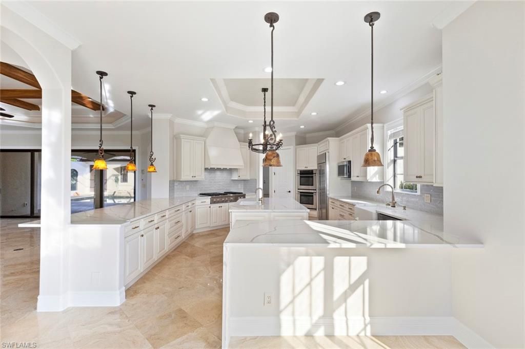 Interior, Kitchen, Pendant Lights, Recessed Lighting, Stainless Steel Appliances