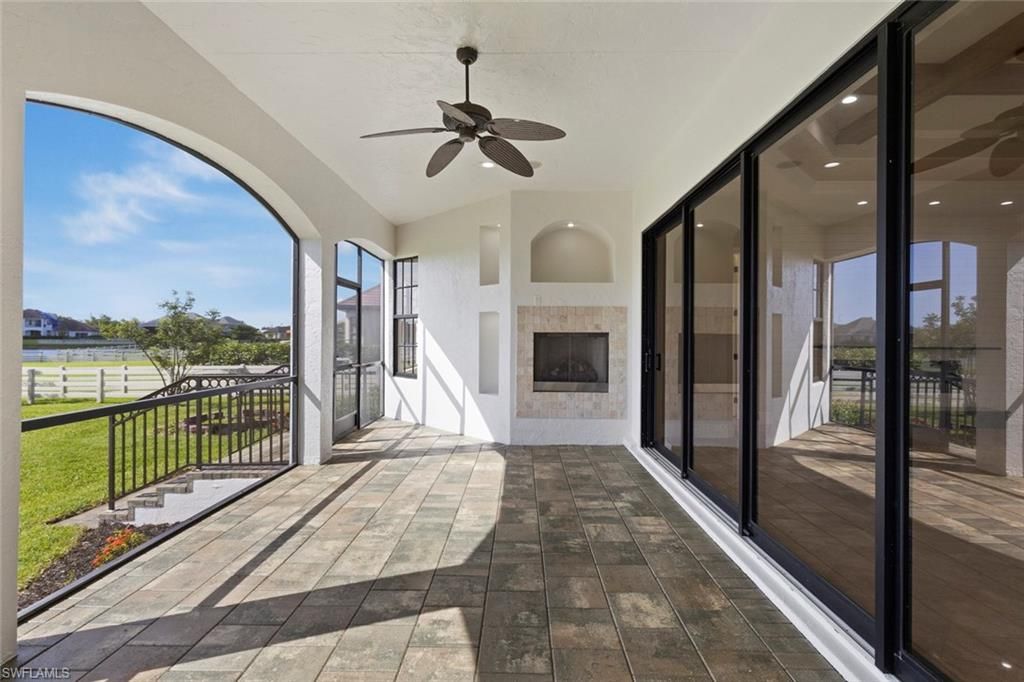 Fireplace, Interior, Sun Room