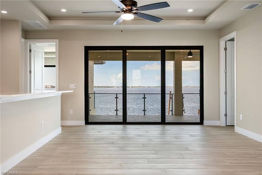 Empty room, Interior, Recessed Lighting, Water, Wood Texture Flooring