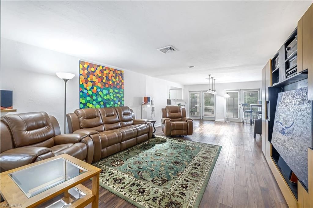 Interior, Living room, Pendant Lights, Wood Texture Flooring