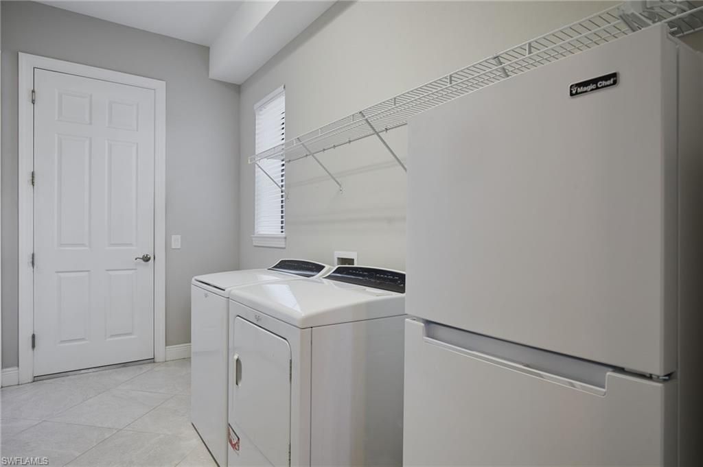 Interior, Washer