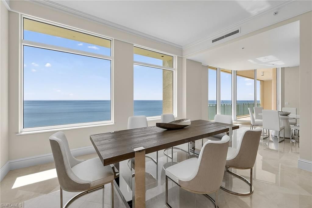 Dining room, Interior, Recessed Lighting, Water
