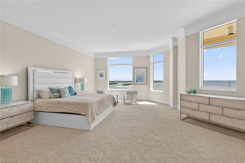 Bedroom, Interior, Water