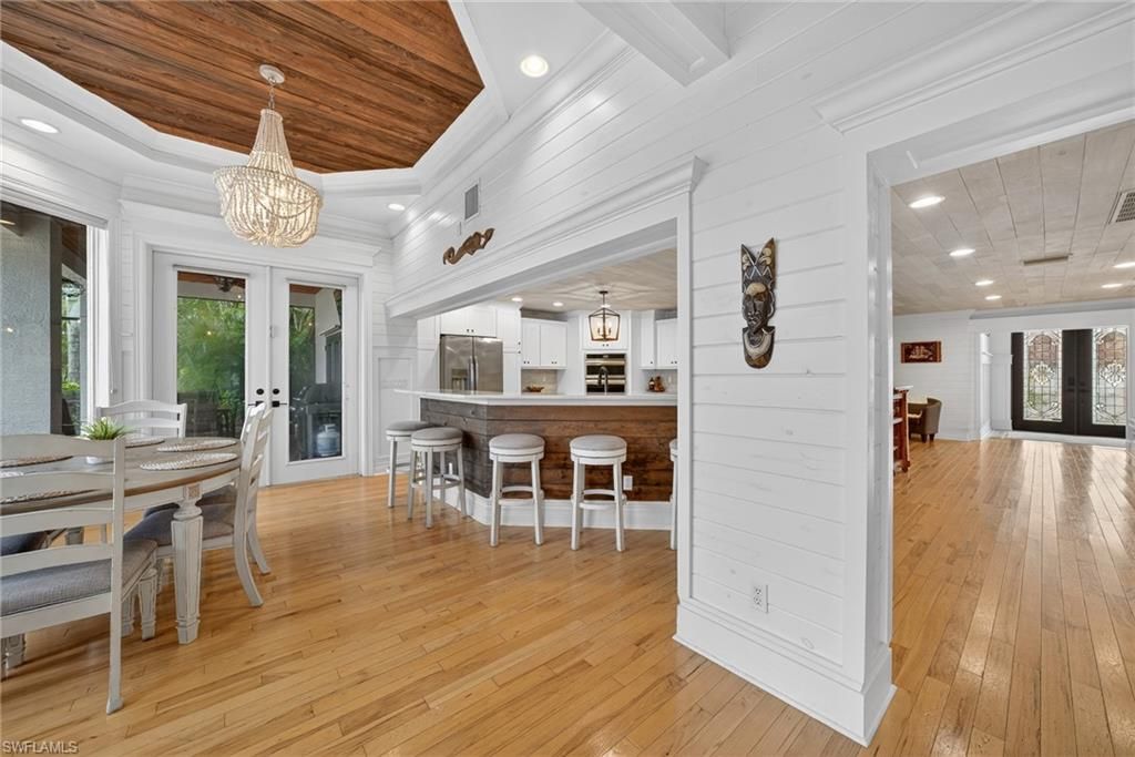 Chandelier, Dining room, Interior, Kitchen, Pendant Lights, Recessed Lighting, Wooden Ceilings, Wood Texture Flooring
