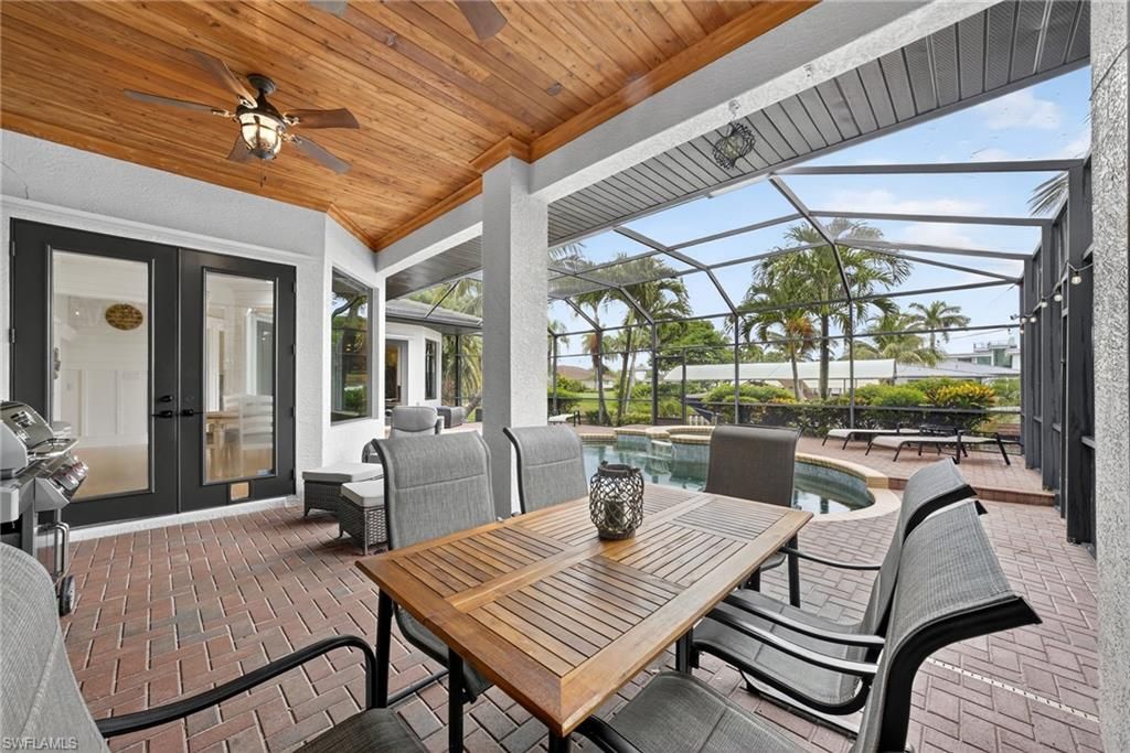 Dining room, Glass Ceilings, Interior, Pool, Sun Room, Wooden Ceilings