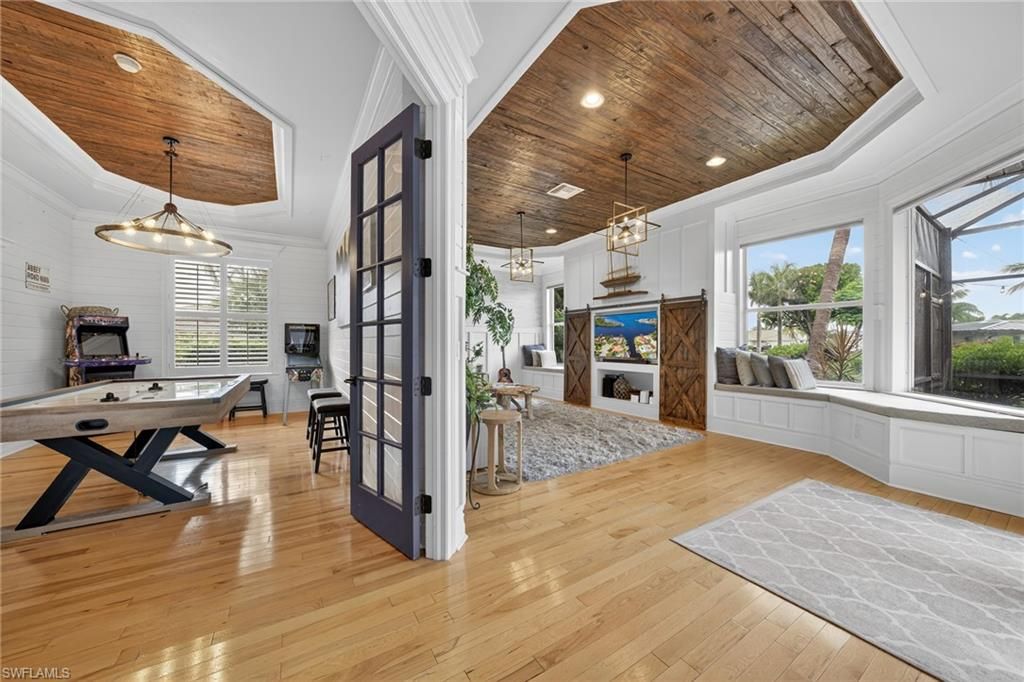 Game Room, Interior, Pendant Lights, Recessed Lighting, Wooden Ceilings, Wood Texture Flooring