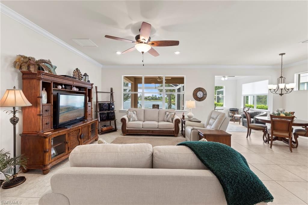 Chandelier, Dining room, Interior, Living room, Recessed Lighting