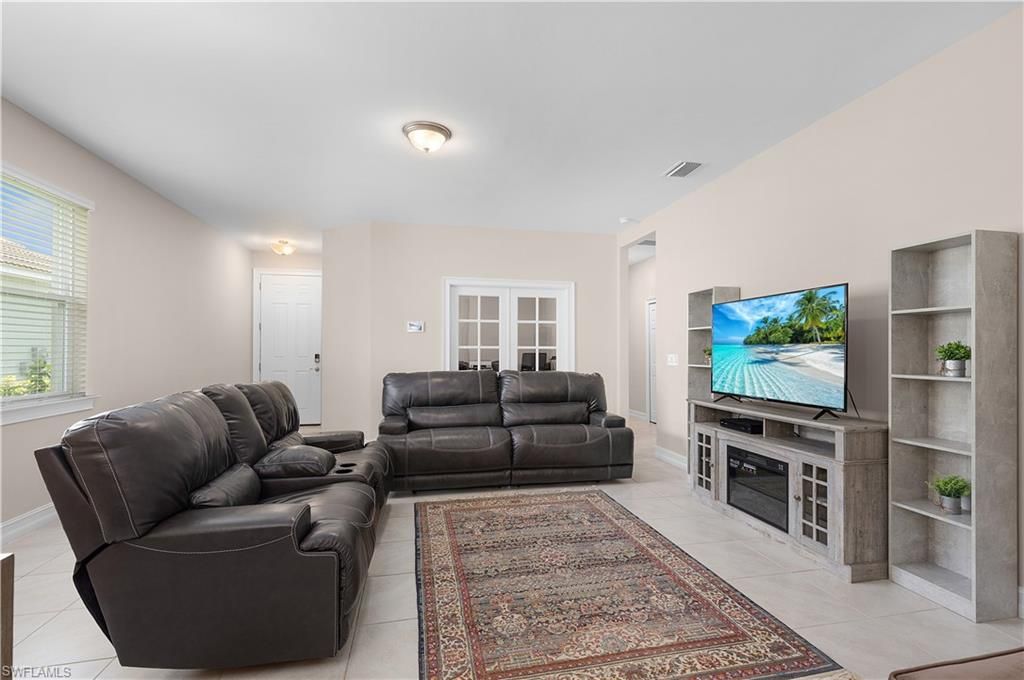 Interior, Living room