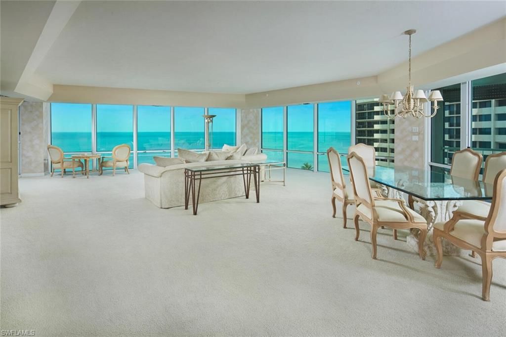 Chandelier, Dining room, Interior, Living room, Water