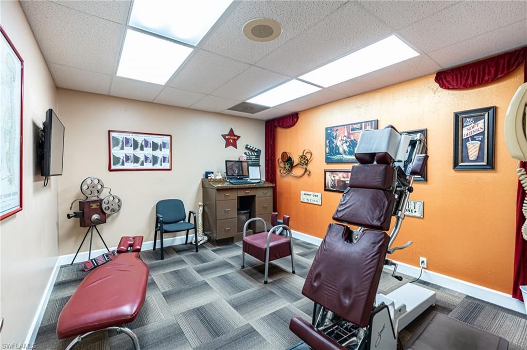 Fitness Equipment, Interior, Recessed Lighting