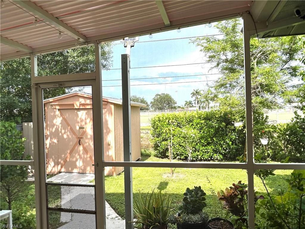 Exterior, Interior, Sun Room