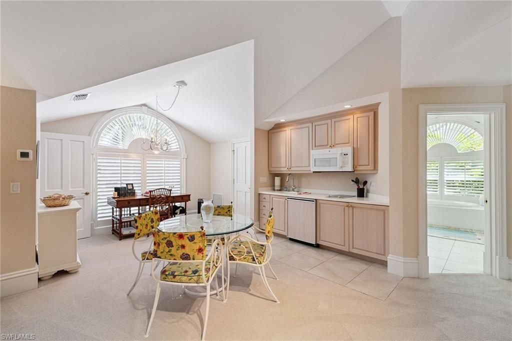 Dining room, Interior, Kitchen, Recessed Lighting