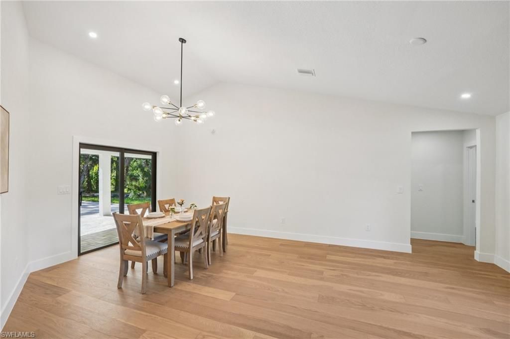 Dining room, Interior, Pendant Lights, Recessed Lighting, Wood Texture Flooring