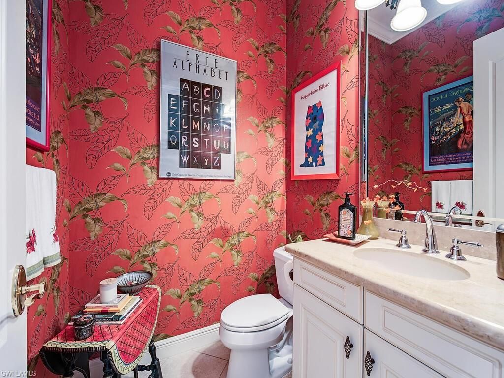 Bathroom, Interior