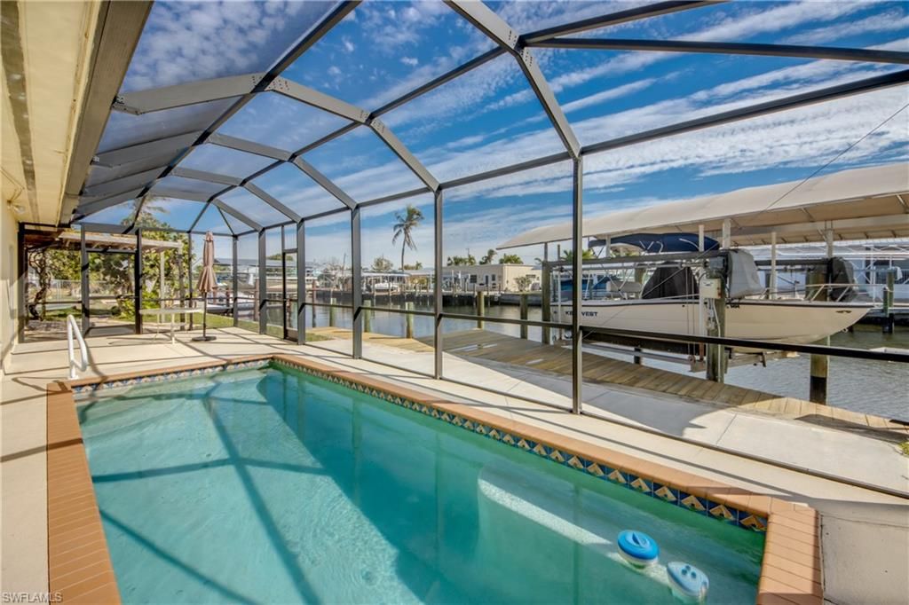 Glass Ceilings, Interior, Pool, Sun Room, Water