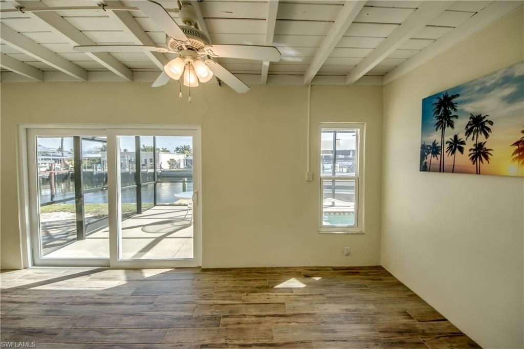 Empty room, Interior, Water, Wood Texture Flooring