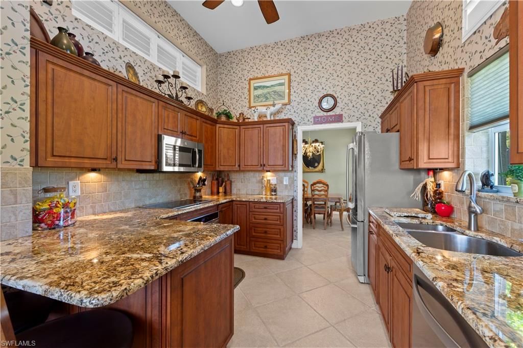 Dining room, Interior, Kitchen