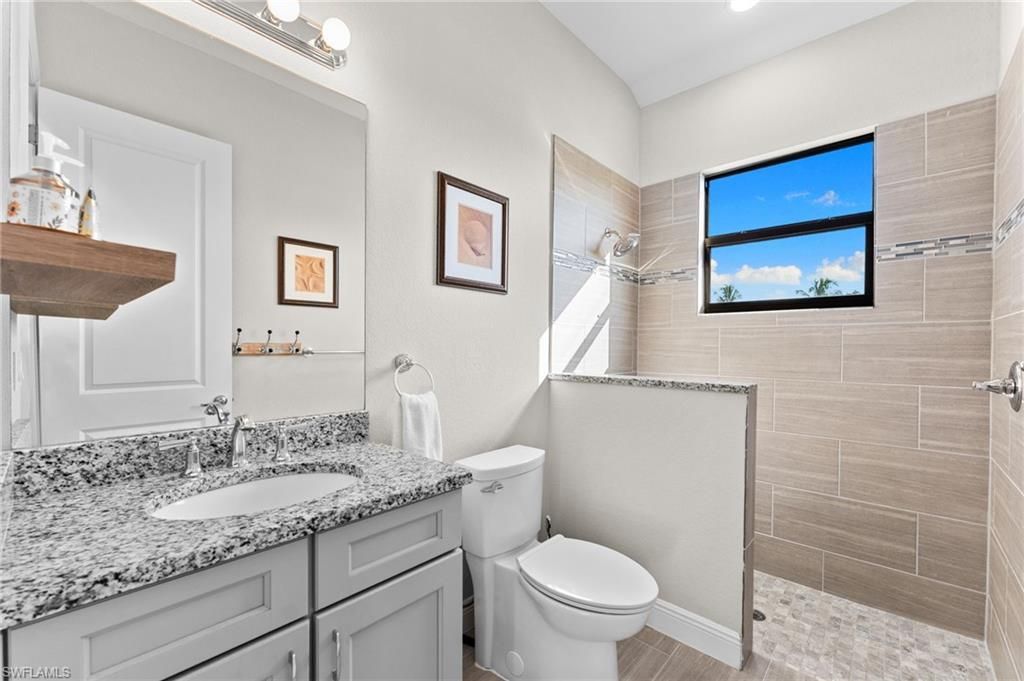 Bathroom, Interior, Recessed Lighting, Wood Texture Flooring
