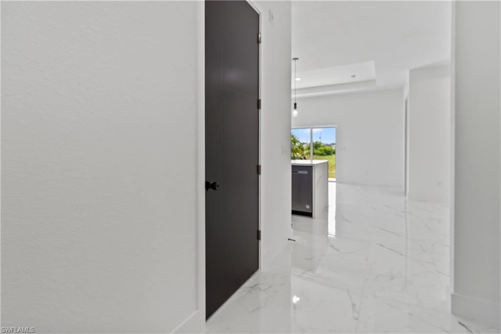 Interior, Marble, Recessed Lighting