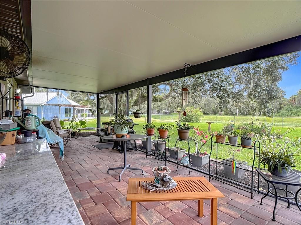 Exterior, Sun Room