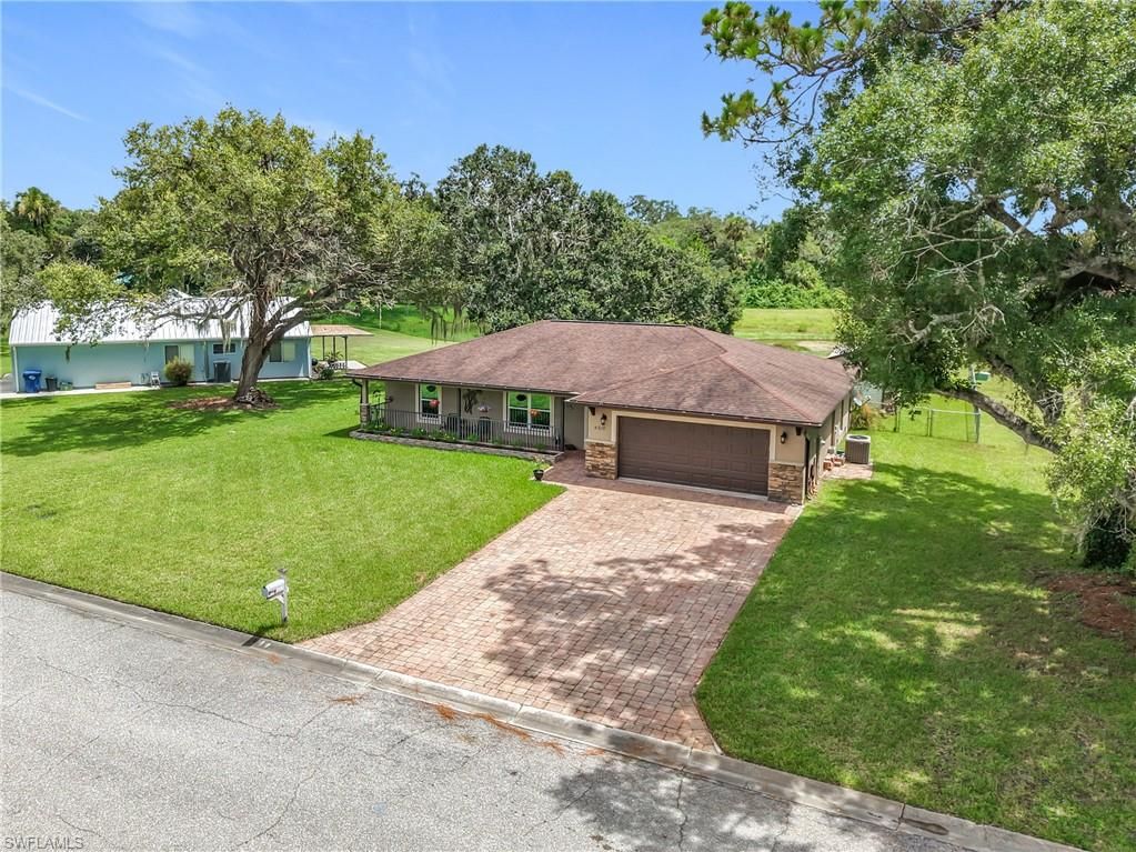 Attached, Backyard, Exterior, Facade, Ranch
