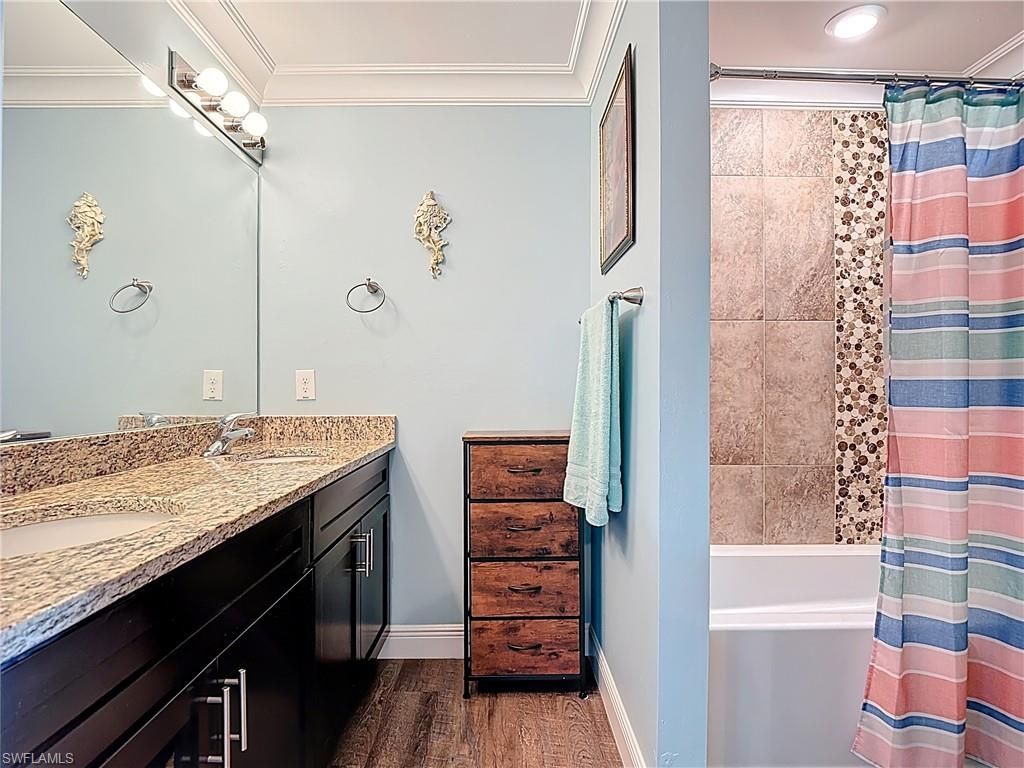 Bathroom, Interior, Recessed Lighting, Wood Texture Flooring