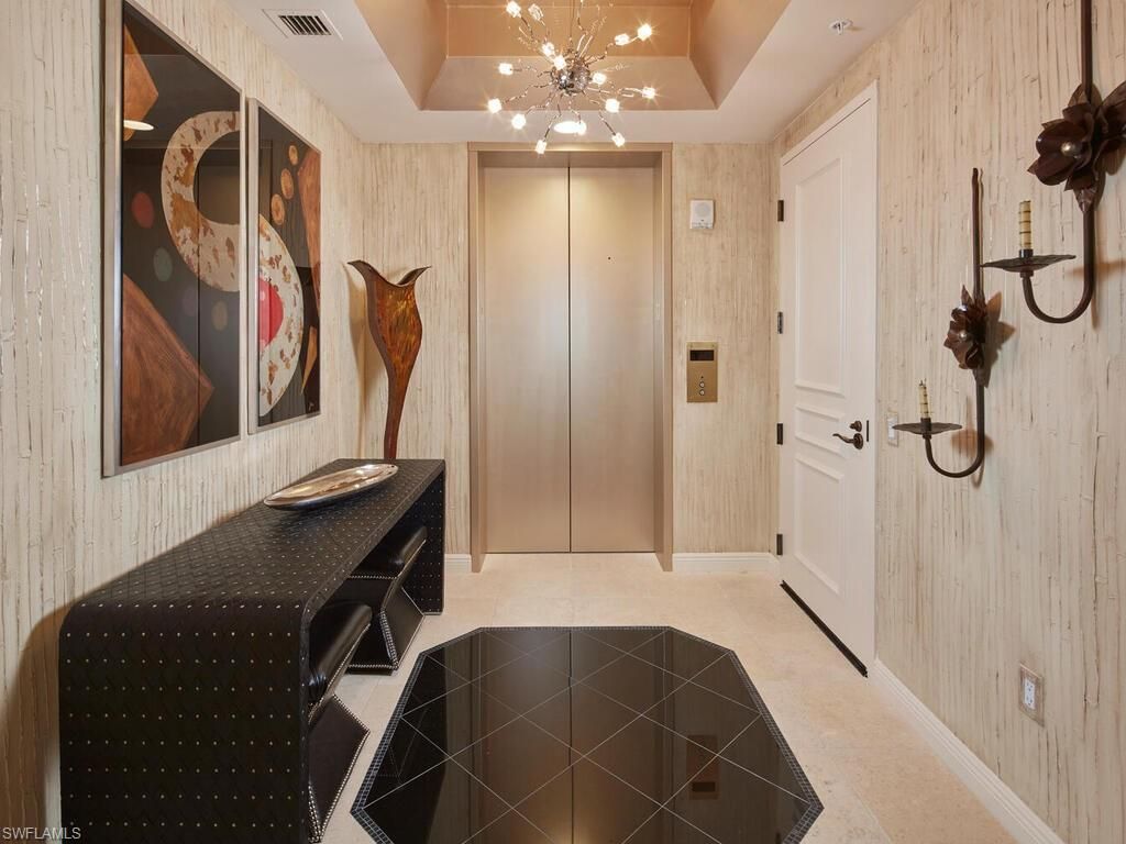 Elevator, Interior, Pendant Lights