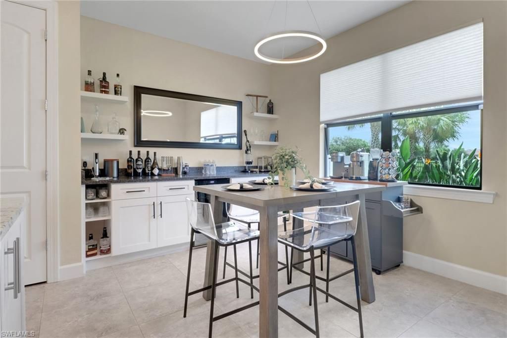 Dining room, Interior, Pendant Lights