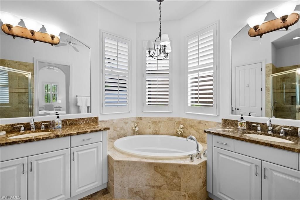 Bathroom, Dual Sink Vanities, Interior, Pendant Lights