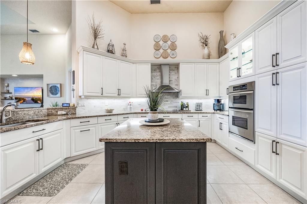 Interior, Kitchen, Pendant Lights, Recessed Lighting