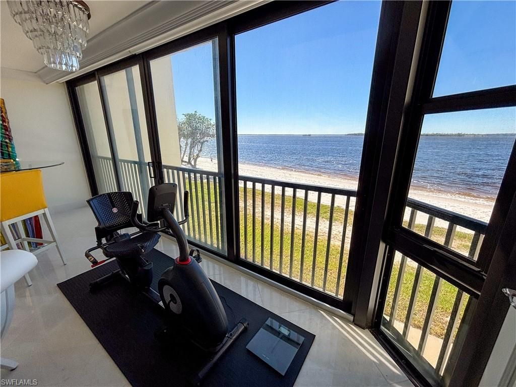 Fitness Equipment, Interior, Water