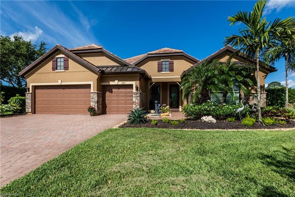 Attached, Backyard, Exterior, Facade, Mediterranean