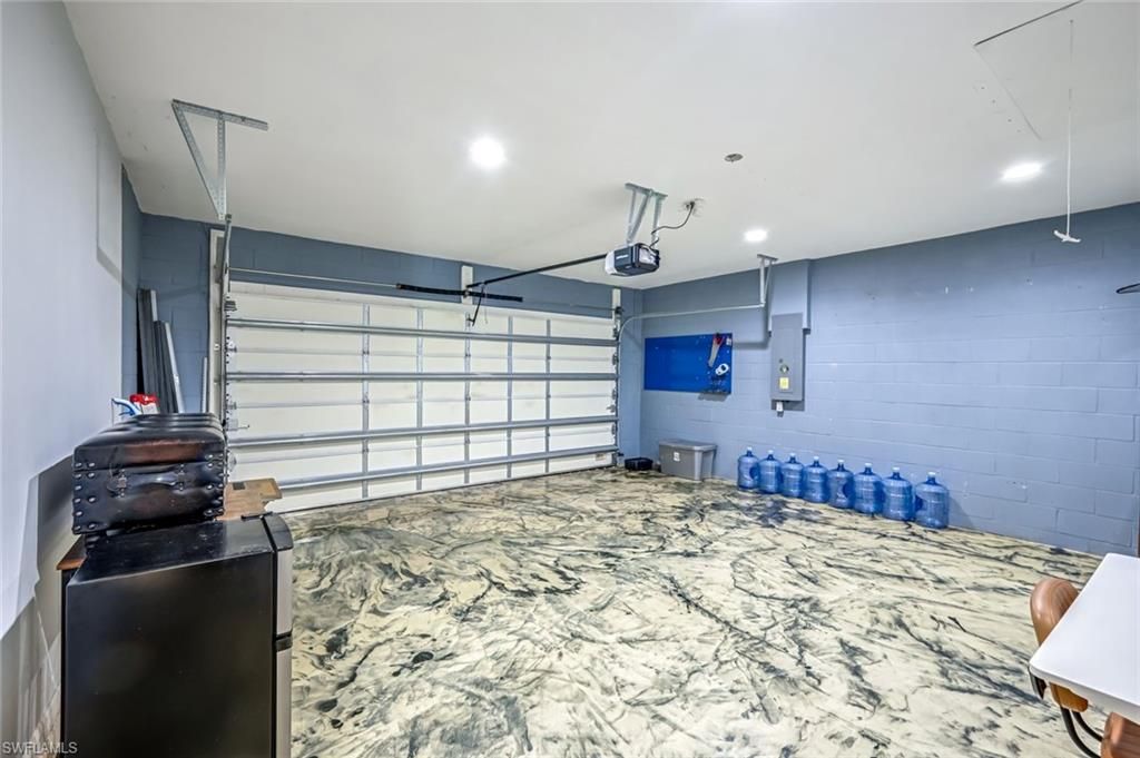 Garage, Interior, Recessed Lighting