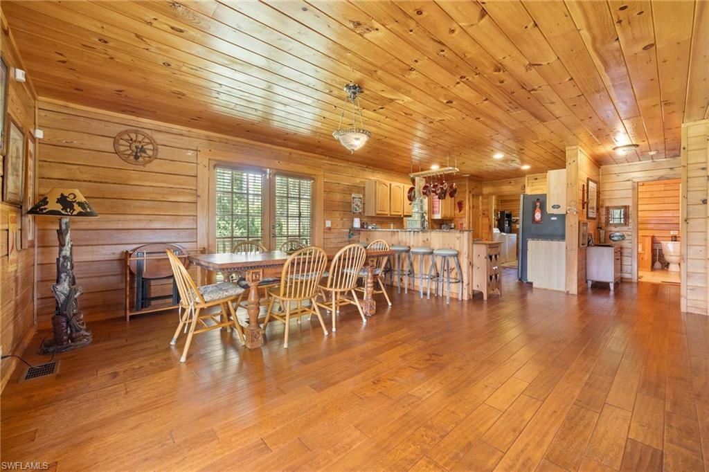 Dining room, Interior, Kitchen, Recessed Lighting, Wooden Ceilings, Wood Texture Flooring, Wooden Walls