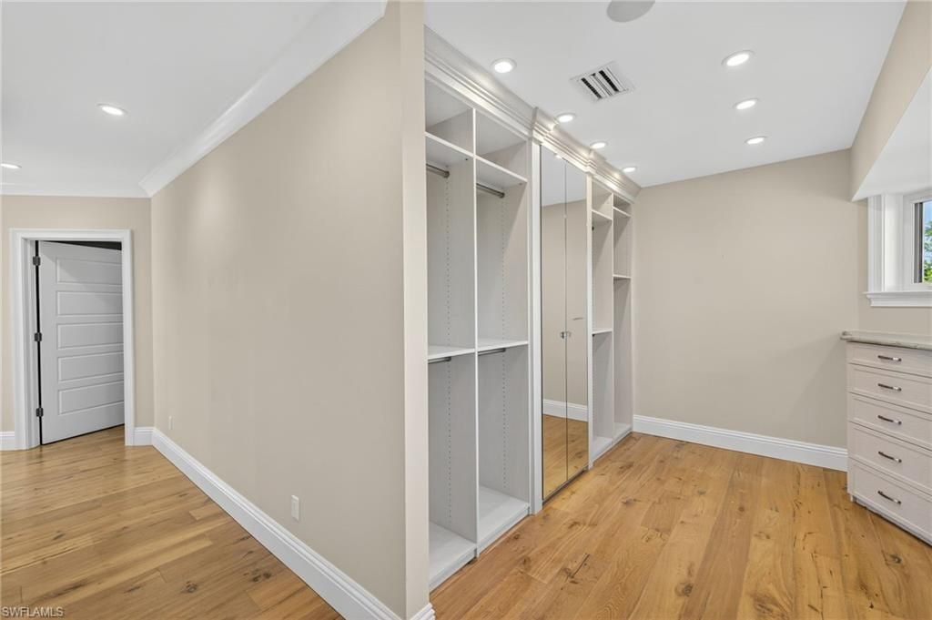Interior, Recessed Lighting, Walk-in Closets, Wood Texture Flooring
