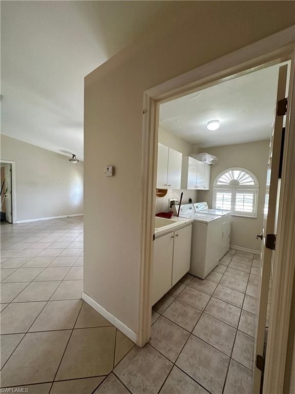 Interior, Washer