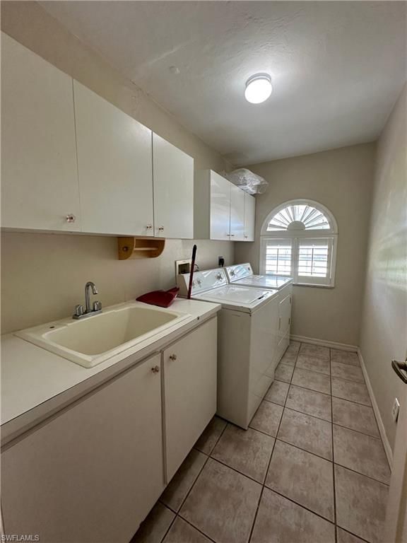 Interior, Washer