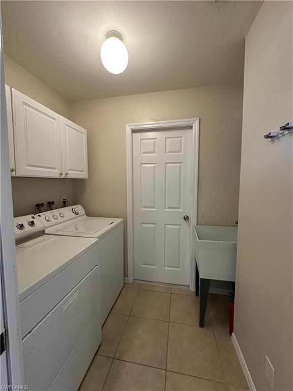 Interior, Washer