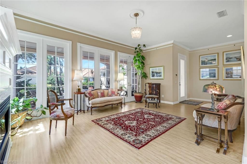 Chandelier, Interior, Living room, Recessed Lighting, Wood Texture Flooring