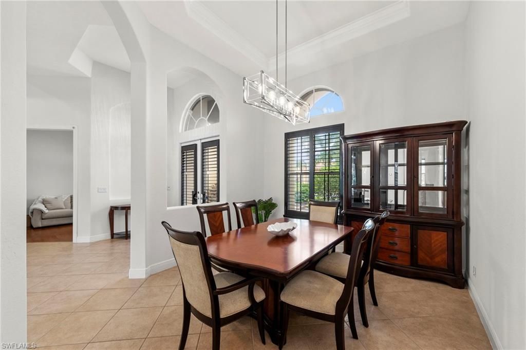 Dining room, Interior, Pendant Lights