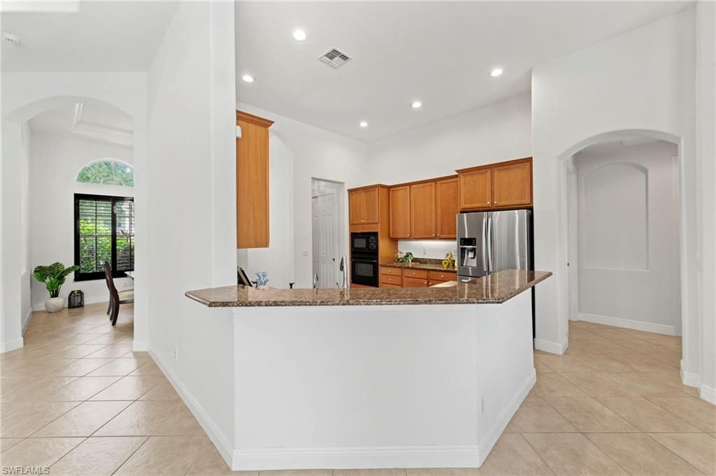 Dining room, Interior, Kitchen, Recessed Lighting