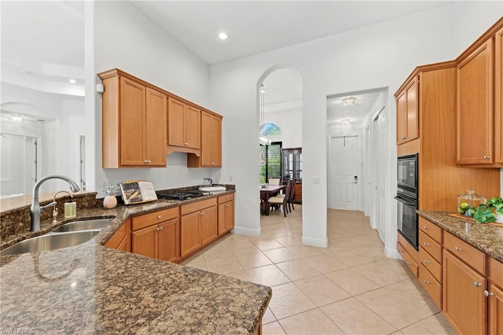 Interior, Kitchen, Pendant Lights, Recessed Lighting