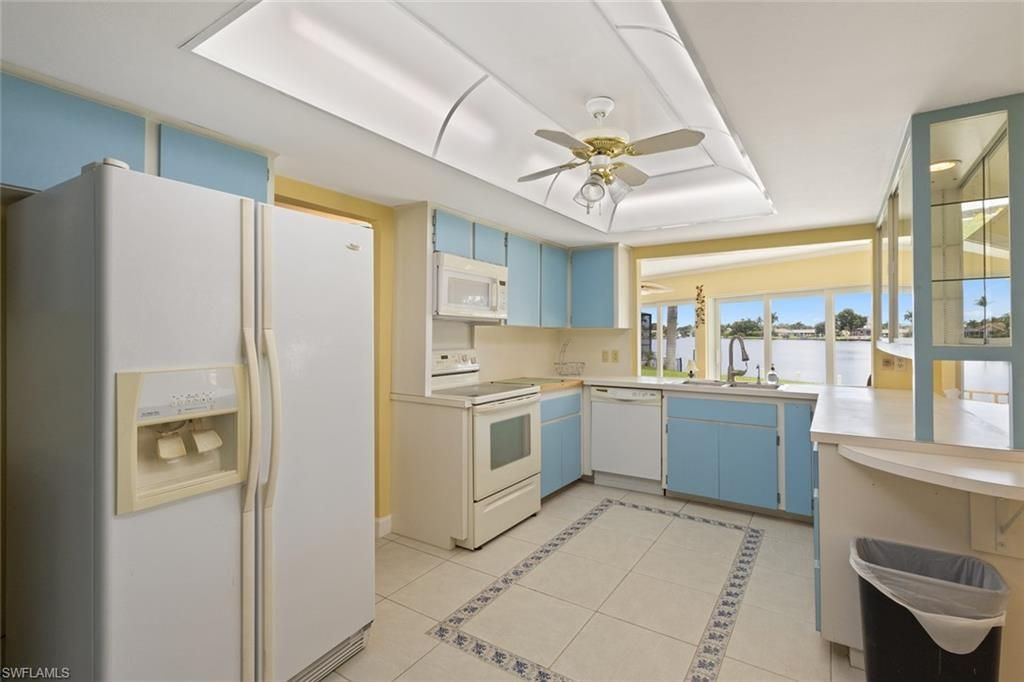 Interior, Kitchen, Water