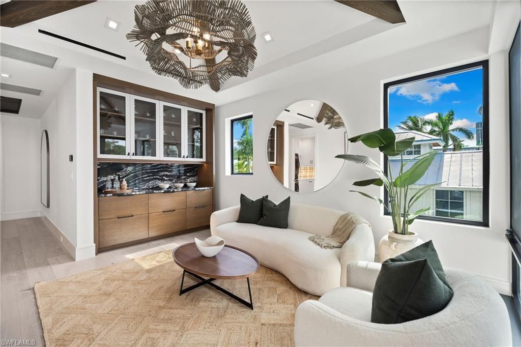 Interior, Living room, Pendant Lights, Recessed Lighting, Wood Texture Flooring