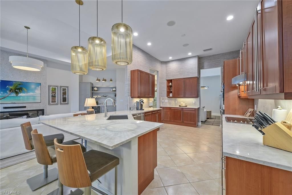 Interior, Kitchen, Pendant Lights, Recessed Lighting, Stainless Steel Appliances
