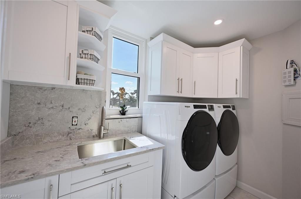 Interior, Recessed Lighting, Washer